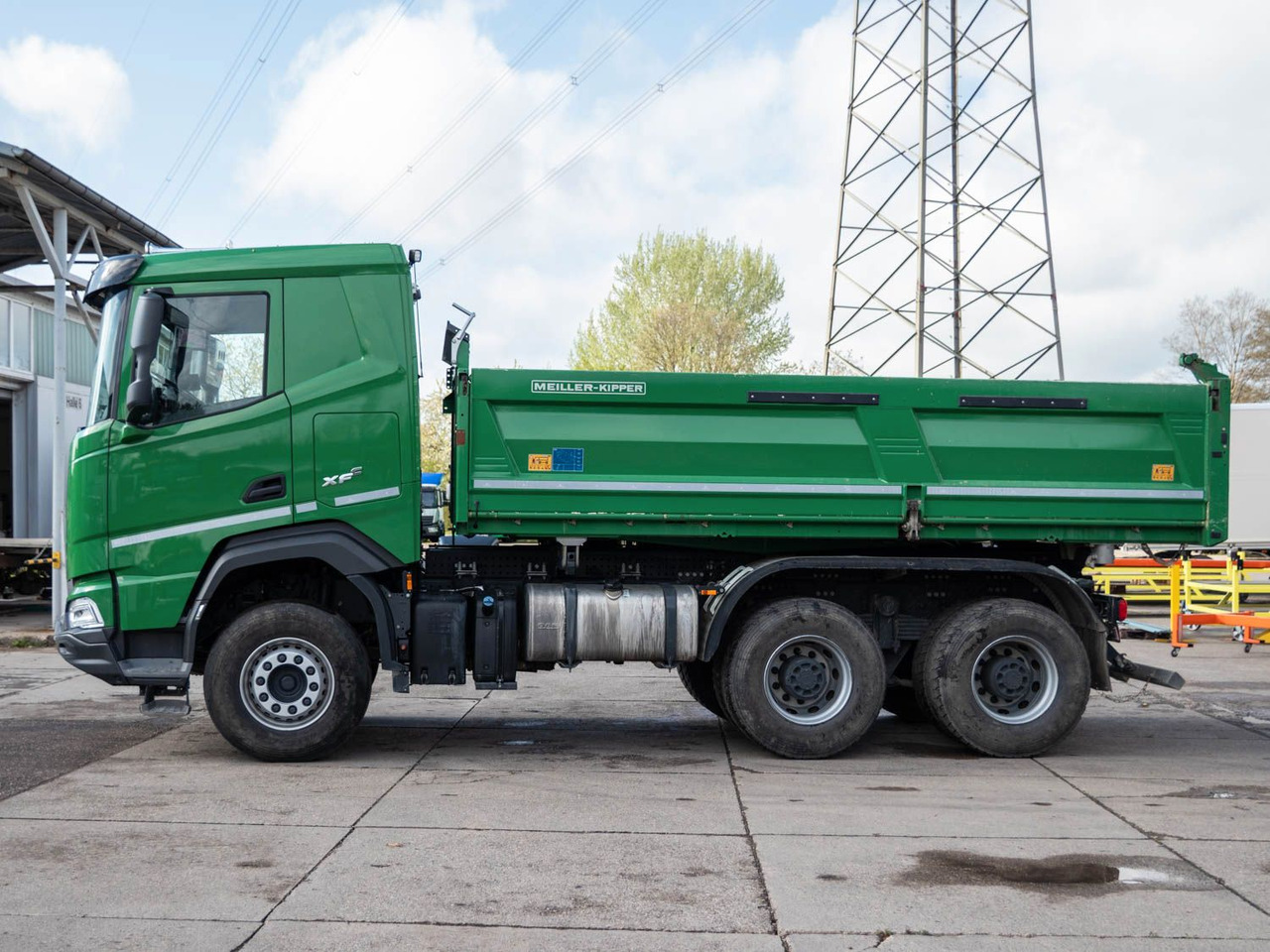 DAF FAT XFC 530 SL Meiller TRIGENIUS D 316 DAF FAT XFC 530 SL Meiller TRIGENIUS D 316 - 翻斗车:图2 DAF FAT XFC 530 SL Meiller TRIGENIUS D 316 DAF FAT XFC 530 SL Meiller TRIGENIUS D 316 - 翻斗车:图2