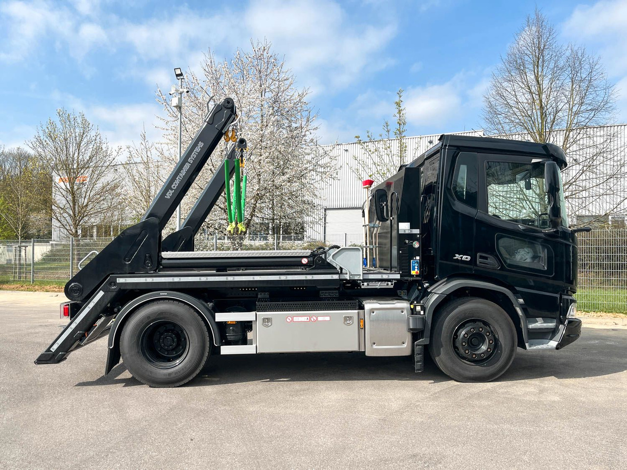 DAF XD 410 FA Absetzkipper DAF XD 410 FA Absetzkipper - 箕斗装载车:图3 DAF XD 410 FA Absetzkipper DAF XD 410 FA Absetzkipper - 箕斗装载车:图3