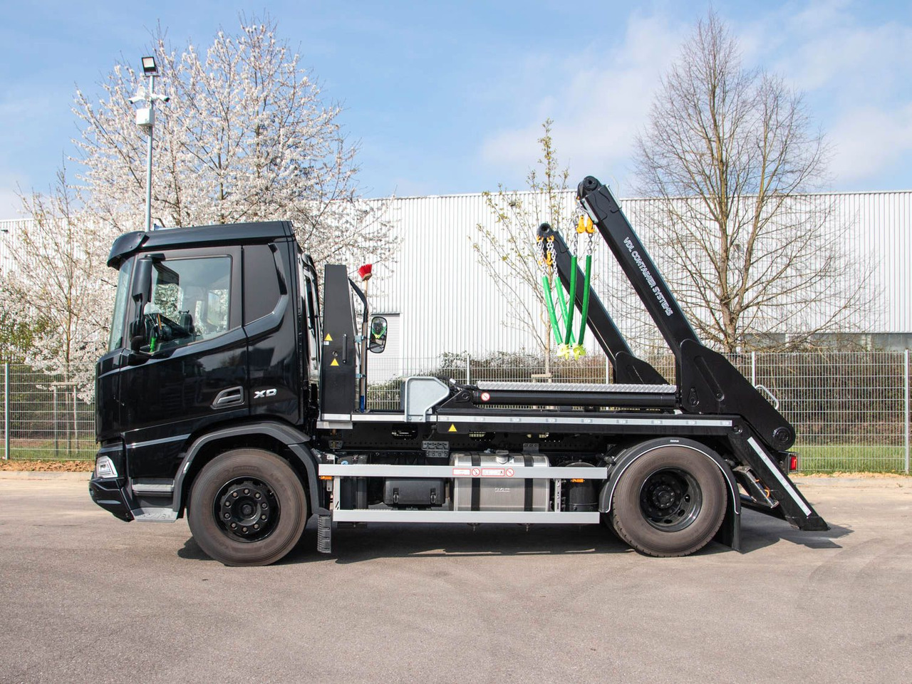 DAF XD 410 FA Absetzkipper DAF XD 410 FA Absetzkipper - 箕斗装载车:图5 DAF XD 410 FA Absetzkipper DAF XD 410 FA Absetzkipper - 箕斗装载车:图5