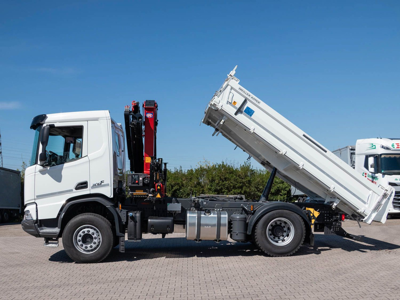 DAF XDC 370 FA Meiller Krankipper HMF DAF XDC 370 FA Meiller Krankipper HMF - 翻斗车:图3 DAF XDC 370 FA Meiller Krankipper HMF DAF XDC 370 FA Meiller Krankipper HMF - 翻斗车:图3