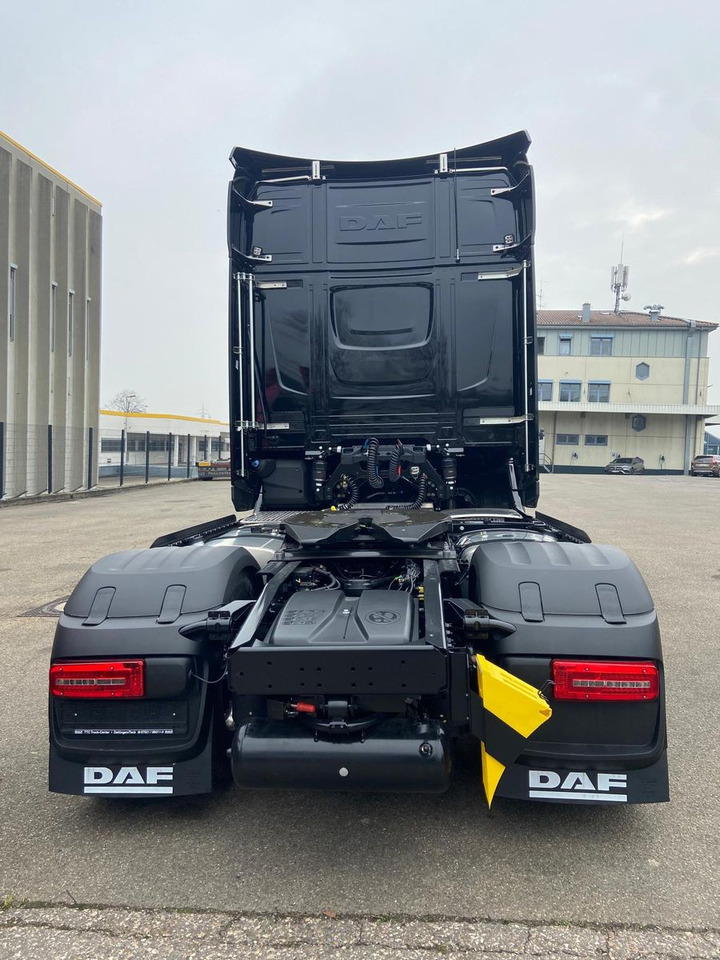DAF XG+ 530 FT Edition Black DAF XG 530 FT Edition Black - 牵引车:图5 DAF XG+ 530 FT Edition Black DAF XG 530 FT Edition Black - 牵引车:图5