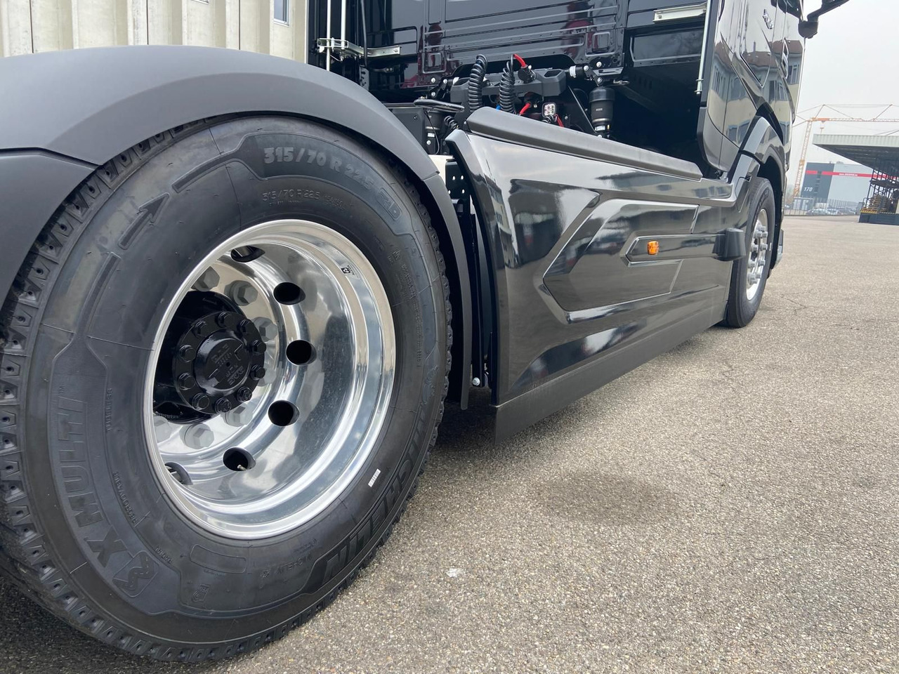 新的 牵引车 DAF XG+ 530 FT Edition Black DAF XG  530 FT Edition Black：图6