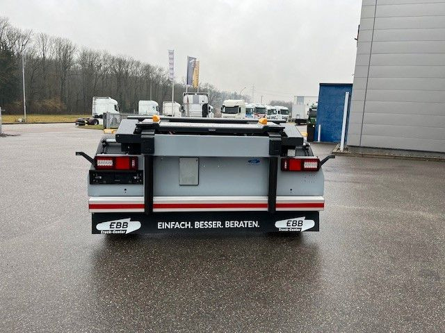 Schlittenanhänger 18 S Schlittenanhänger 18 S - 滚出式/ 箕斗拖车:图2 Schlittenanhänger 18 S Schlittenanhänger 18 S - 滚出式/ 箕斗拖车:图2