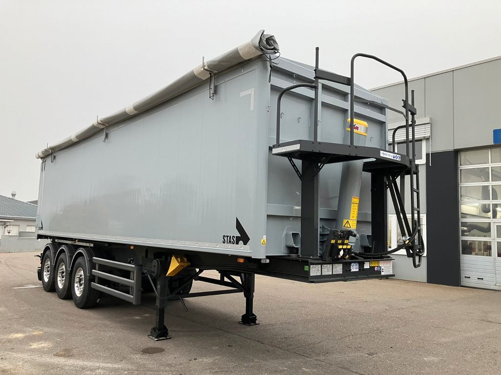 Stas agroSTAR 51,8 Kippsattelauflieger Stas agroSTAR 51,8 Kippsattelauflieger - 翻斗半拖车:图2 Stas agroSTAR 51,8 Kippsattelauflieger Stas agroSTAR 51,8 Kippsattelauflieger - 翻斗半拖车:图2