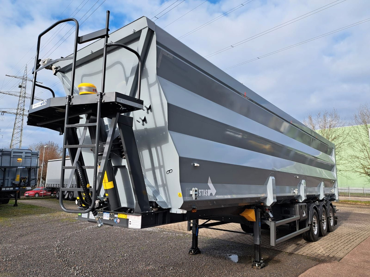 Stas ferroSTAR 68 cbm 3-Achs Kippmulde - 翻斗半拖车:图4 Stas ferroSTAR 68 cbm 3-Achs Kippmulde - 翻斗半拖车:图4