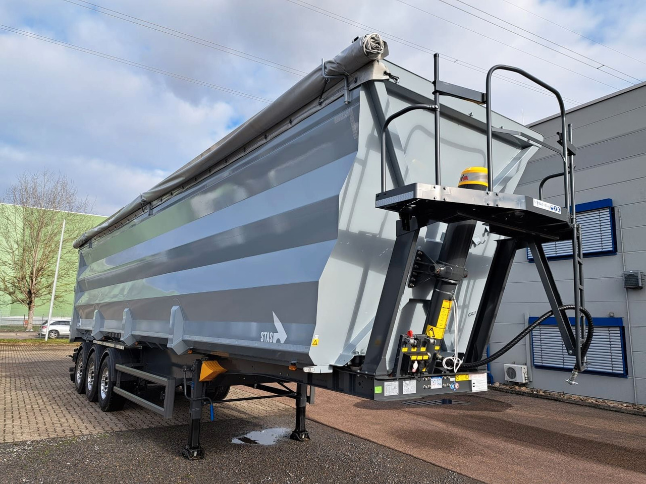 Stas ferroSTAR 68 cbm 3-Achs Kippmulde - 翻斗半拖车:图5 Stas ferroSTAR 68 cbm 3-Achs Kippmulde - 翻斗半拖车:图5