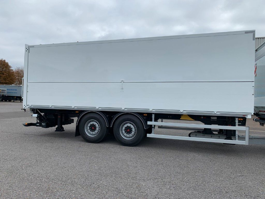 Zentralachsanhänger Swing-Board I tiefgekuppelt - 饮料运输拖车:图1 Zentralachsanhänger Swing-Board I tiefgekuppelt - 饮料运输拖车:图1