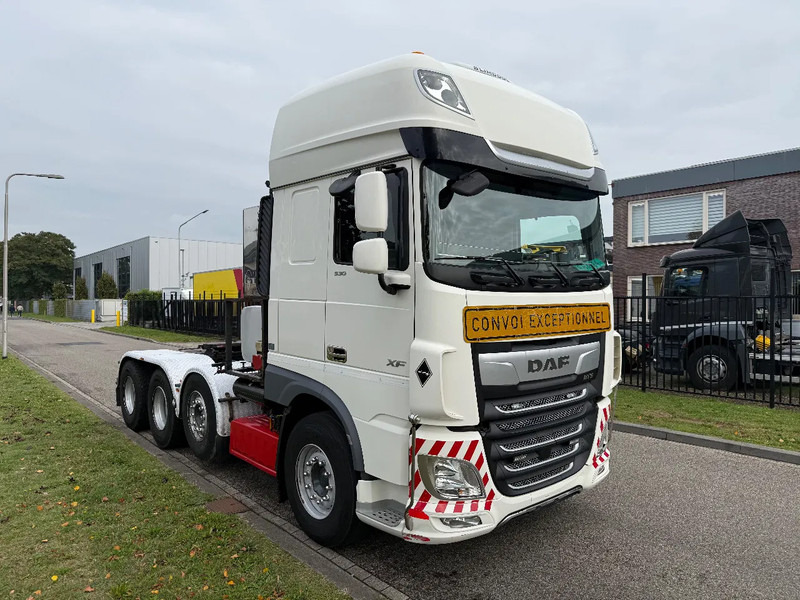 DAF XF 530 FTM 8X4 handgeschakeld 8-2018 retarder - 牵引车:图2 DAF XF 530 FTM 8X4 handgeschakeld 8-2018 retarder - 牵引车:图2