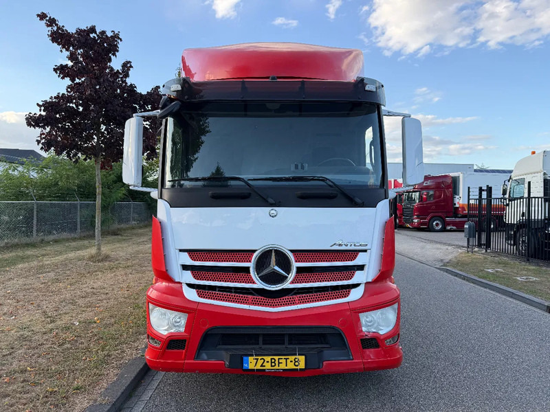 Mercedes-Benz Antos 2027 LL - 厢式卡车:图3 Mercedes-Benz Antos 2027 LL - 厢式卡车:图3
