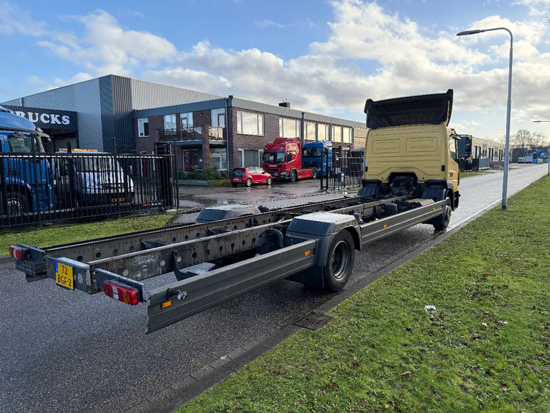 Mercedes-Benz Atego 1518 L 7-2015 - 驾驶室底盘卡车:图4 Mercedes-Benz Atego 1518 L 7-2015 - 驾驶室底盘卡车:图4
