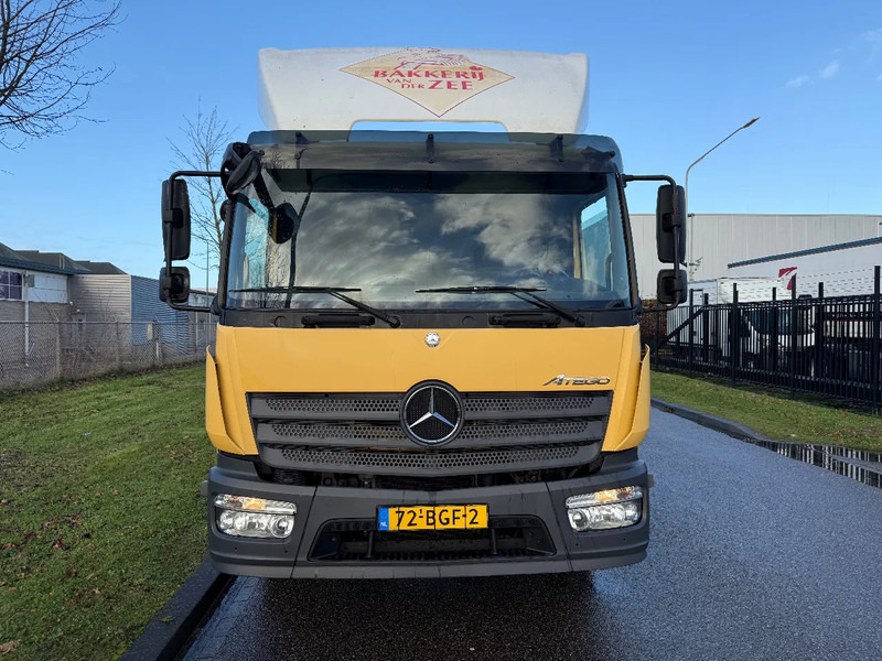 Mercedes-Benz Atego 1518 L 7-2015 - 驾驶室底盘卡车:图3 Mercedes-Benz Atego 1518 L 7-2015 - 驾驶室底盘卡车:图3