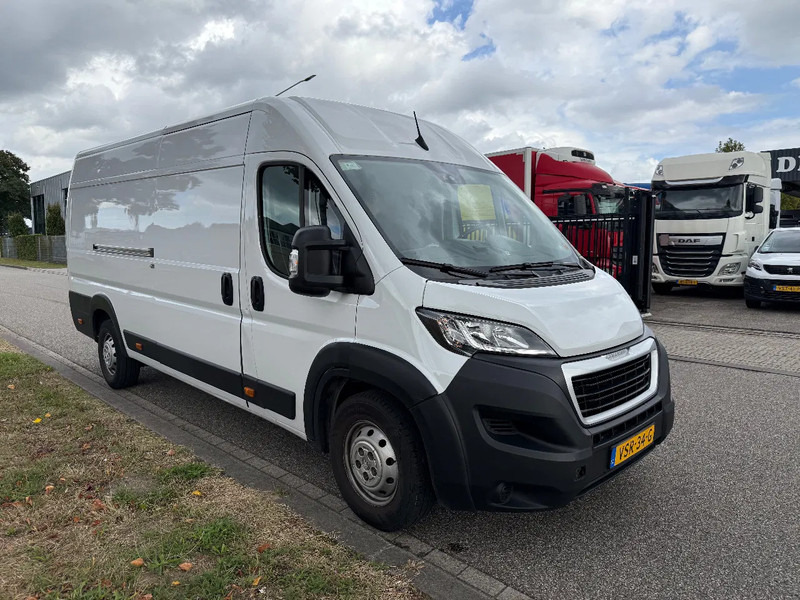 Peugeot Boxer 2.2 D 140 pk ! 2023 - 无侧窗厢式货车:图2 Peugeot Boxer 2.2 D 140 pk ! 2023 - 无侧窗厢式货车:图2