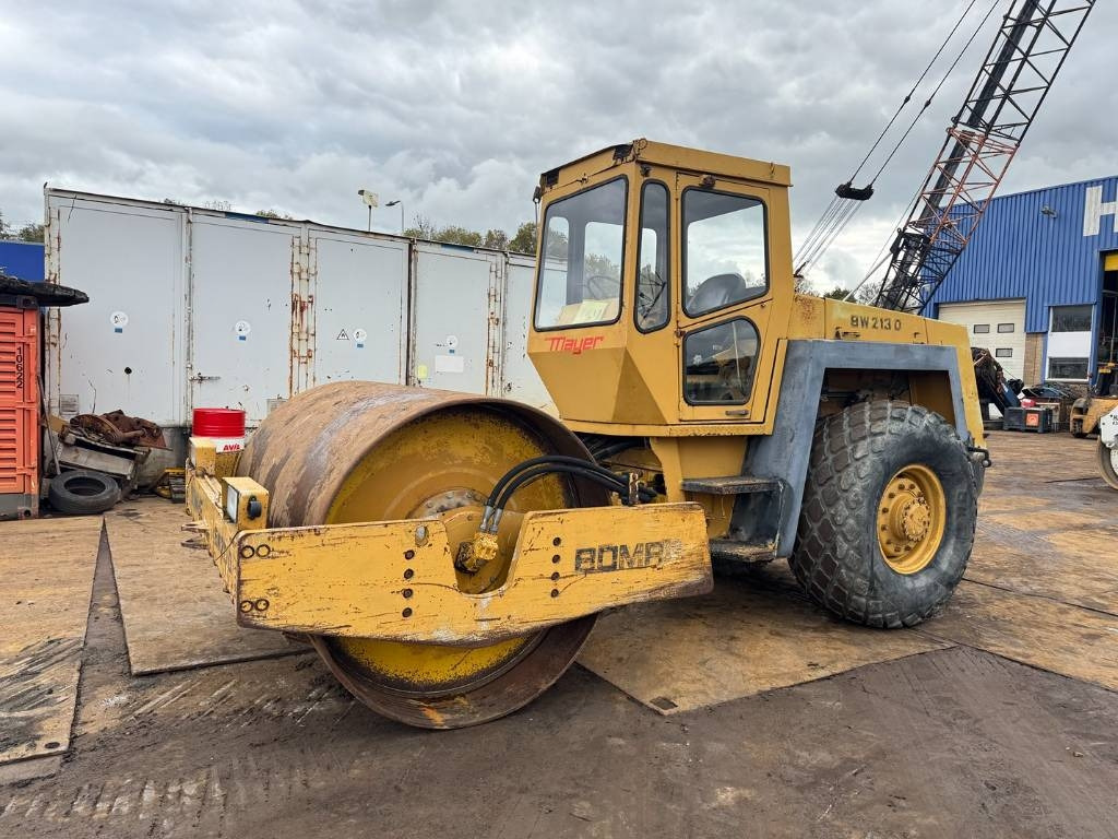 Bomag BW 213 D  - 压实机:图1 Bomag BW 213 D  - 压实机:图1