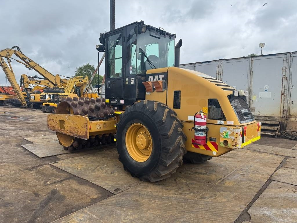 CAT CP 533 E - 压实机:图3 CAT CP 533 E - 压实机:图3