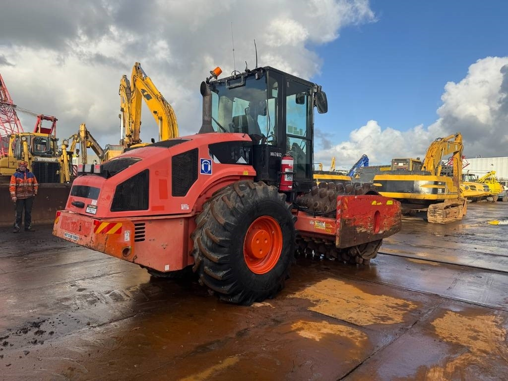 CAT CP 74 - 压实机:图5 CAT CP 74 - 压实机:图5