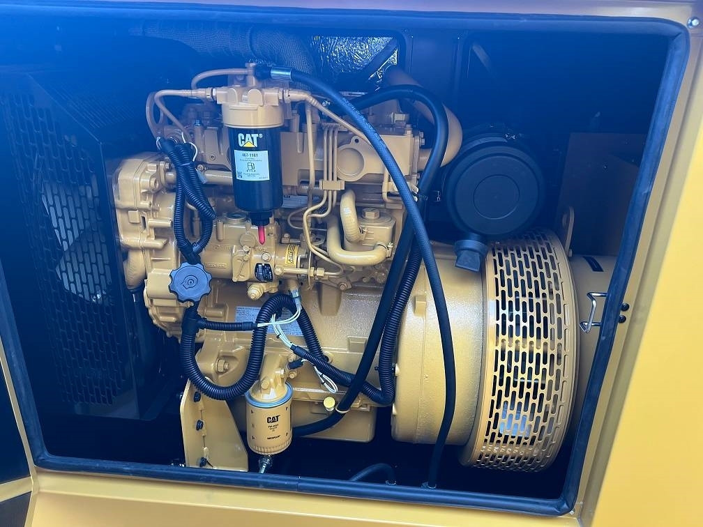 CAT DE 65 GC 65KVA (UNUSED) - 发电机组:图5 CAT DE 65 GC 65KVA (UNUSED) - 发电机组:图5