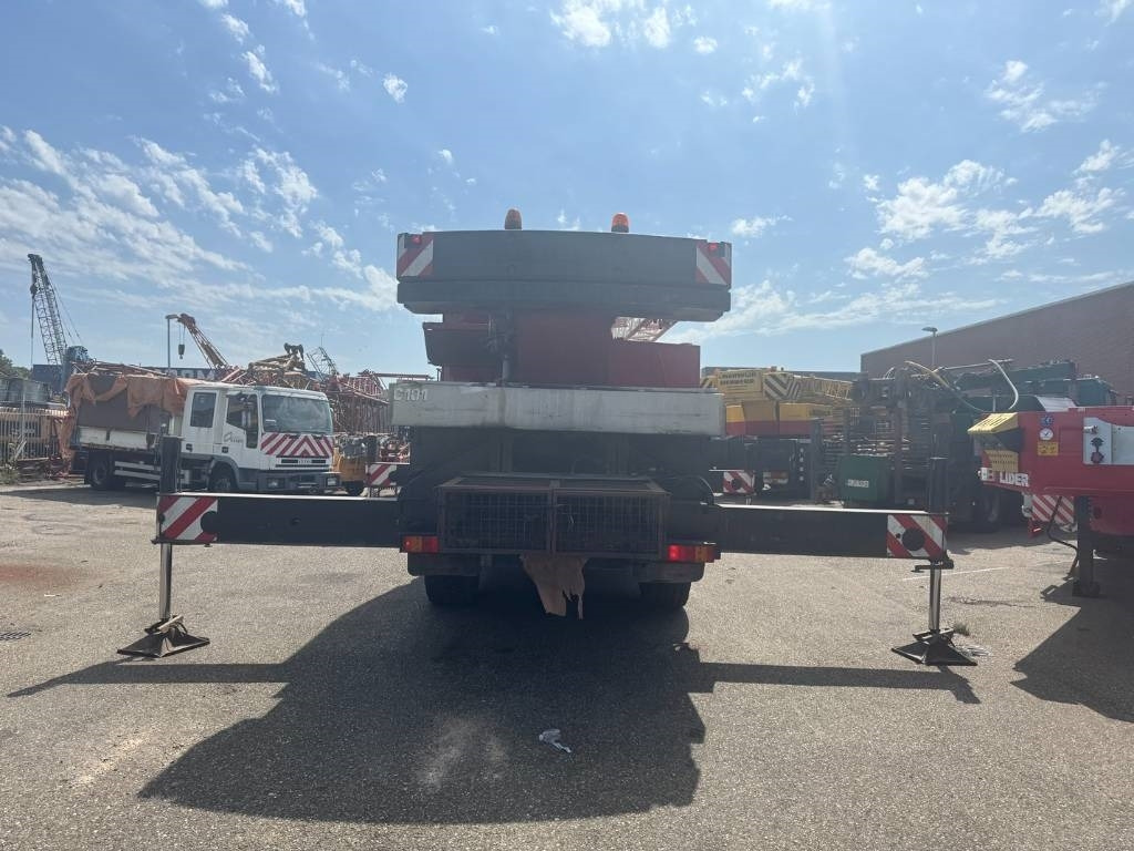 Liebherr LTM 1030-2.1 ( WITH JIB ) - 全地形起重机:图4 Liebherr LTM 1030-2.1 ( WITH JIB ) - 全地形起重机:图4