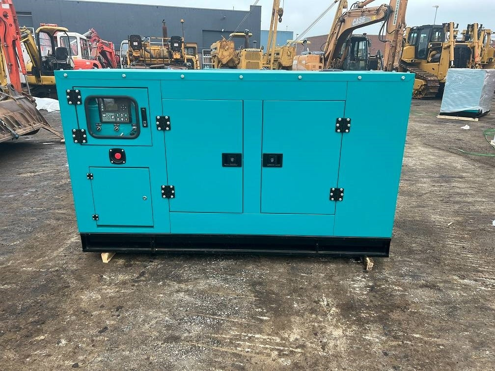 Ricardo 50KVA 40KW SILENT GENERATOR 3 PHASE 50HZ 400V NEW - 发电机组:图3 Ricardo 50KVA 40KW SILENT GENERATOR 3 PHASE 50HZ 400V NEW - 发电机组:图3
