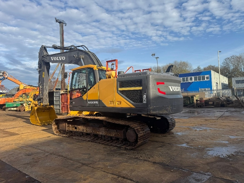 Volvo EC 250 EL - 履带式挖掘机:图3 Volvo EC 250 EL - 履带式挖掘机:图3