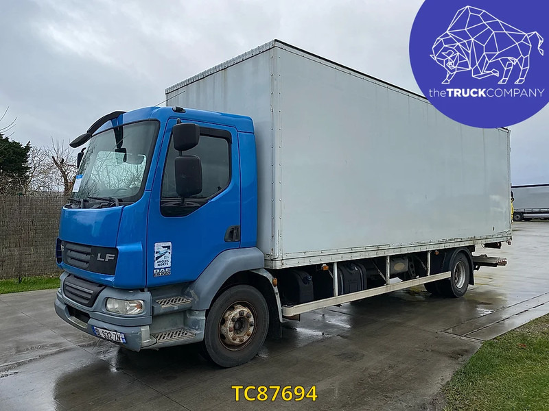 DAF LF 55 220 - 厢式卡车:图1 DAF LF 55 220 - 厢式卡车:图1