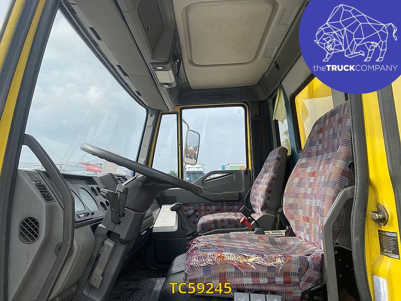 Iveco EuroCargo 120 E18 - 驾驶室底盘卡车:图3 Iveco EuroCargo 120 E18 - 驾驶室底盘卡车:图3