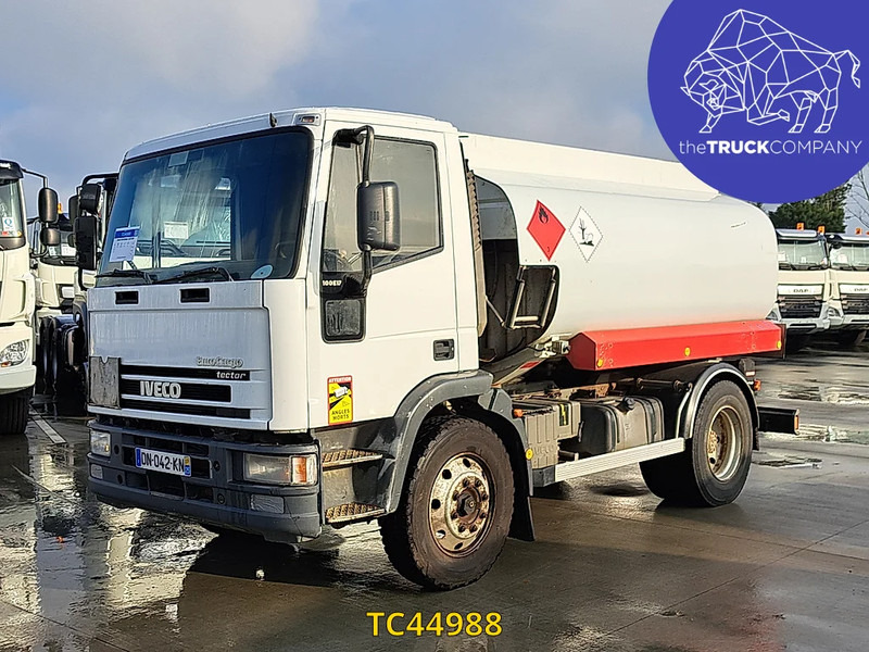 Iveco EuroCargo 120 E18 - 罐车:图1 Iveco EuroCargo 120 E18 - 罐车:图1