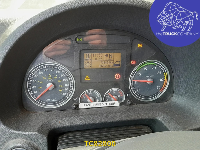 Iveco EuroCargo 120e25 Euro 5 - ENGINE DAMAGE - - 侧帘卡车:图4 Iveco EuroCargo 120e25 Euro 5 - ENGINE DAMAGE - - 侧帘卡车:图4