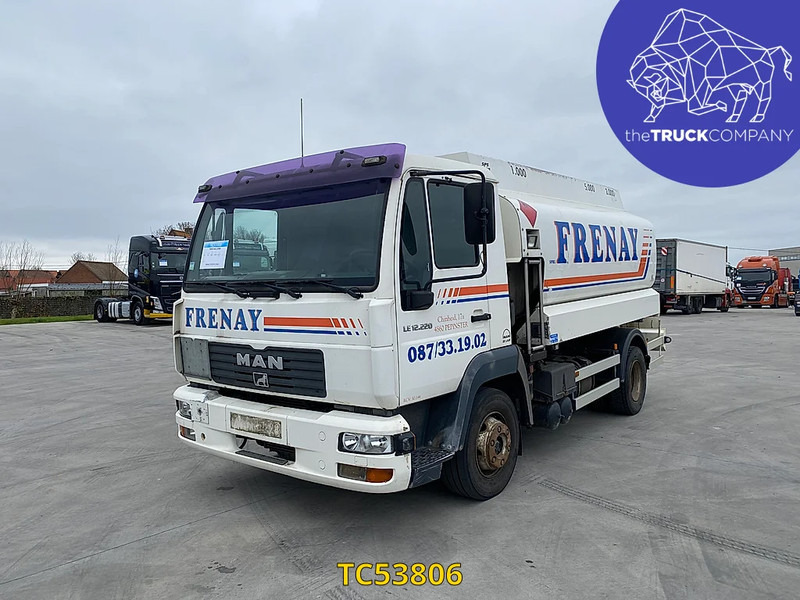 MAN L 2000 12.220 - 罐车:图1 MAN L 2000 12.220 - 罐车:图1