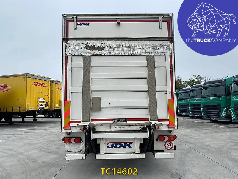 Mercedes-Benz Antos 1827 - 厢式卡车:图3 Mercedes-Benz Antos 1827 - 厢式卡车:图3