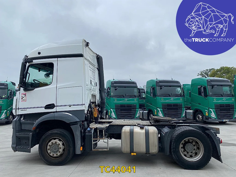 Mercedes-Benz Arocs 1943 - 牵引车:图2 Mercedes-Benz Arocs 1943 - 牵引车:图2