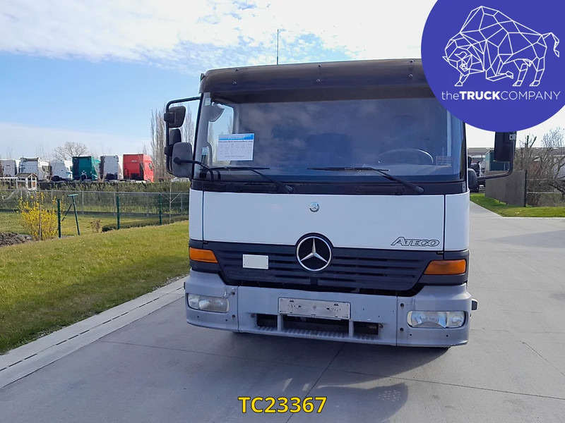 Mercedes-Benz Atego 1217 - 集装箱运输车/ 可拆卸车身的卡车:图2 Mercedes-Benz Atego 1217 - 集装箱运输车/ 可拆卸车身的卡车:图2