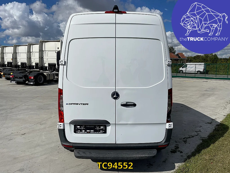 Mercedes-Benz E-Sprinter L2H2 41 kWh - 无侧窗厢式货车, 电动小型货车:图4 Mercedes-Benz E-Sprinter L2H2 41 kWh - 无侧窗厢式货车, 电动小型货车:图4
