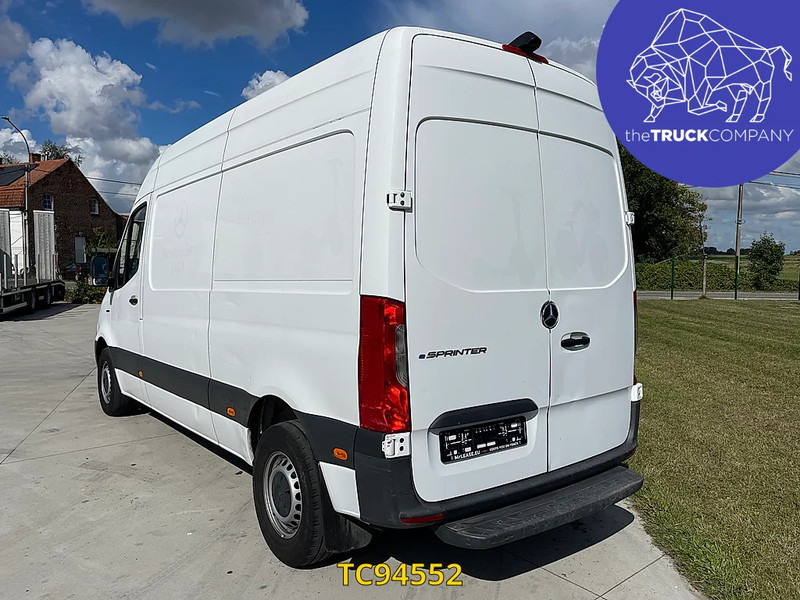 Mercedes-Benz E-Sprinter L2H2 41 kWh - 无侧窗厢式货车, 电动小型货车:图3 Mercedes-Benz E-Sprinter L2H2 41 kWh - 无侧窗厢式货车, 电动小型货车:图3
