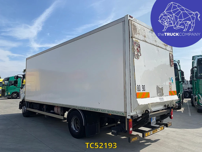 Renault D 210 - 厢式卡车:图2 Renault D 210 - 厢式卡车:图2
