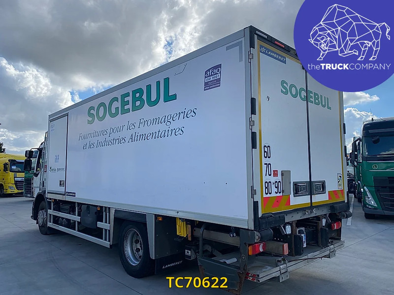 Renault D 320 - 冷藏车:图2 Renault D 320 - 冷藏车:图2