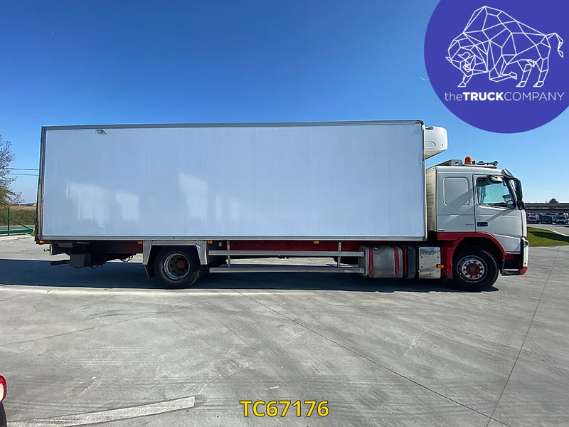 Volvo FM 330 - 冷藏车:图2 Volvo FM 330 - 冷藏车:图2
