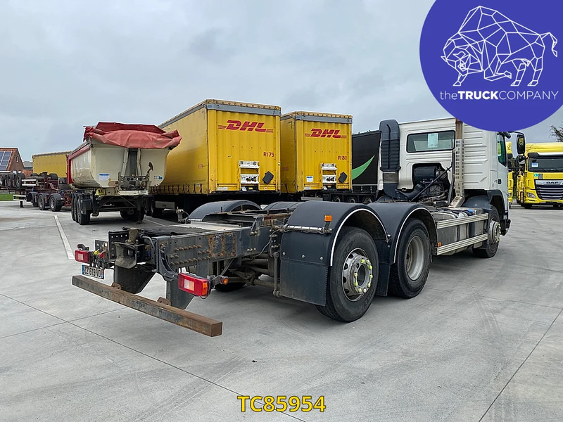 Volvo FMX 370 - 驾驶室底盘卡车:图4 Volvo FMX 370 - 驾驶室底盘卡车:图4