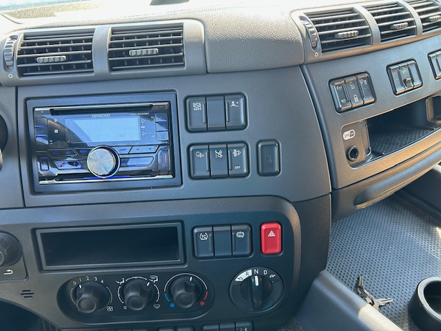 冷藏车 DAF CF 370 Tiefkühler NUR 426000 km：图11