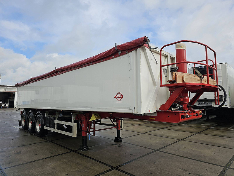 Bodex KIS3WA - 翻斗半拖车:图3 Bodex KIS3WA - 翻斗半拖车:图3
