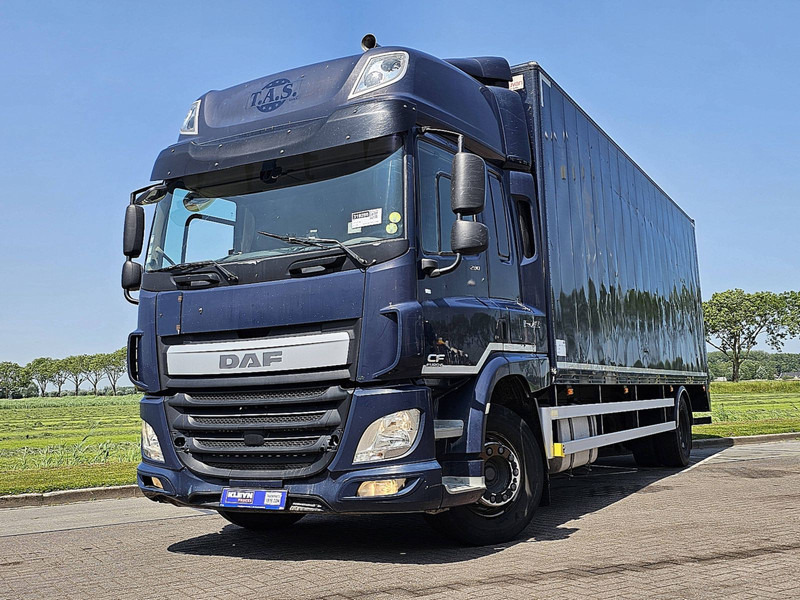 DAF CF 260 RIGHT SIDE CURTAINS - 侧帘卡车:图1 DAF CF 260 RIGHT SIDE CURTAINS - 侧帘卡车:图1