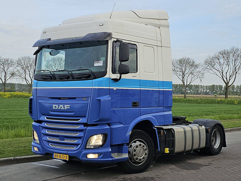 DAF XF 440 SPACECAB 2X TANK - 牵引车:图2 DAF XF 440 SPACECAB 2X TANK - 牵引车:图2