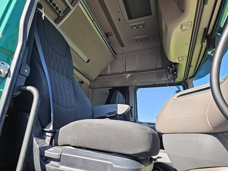 牵引车 DAF XF 530 SSC INTARDER PTO:图7 牵引车 DAF XF 530 SSC INTARDER PTO:图7