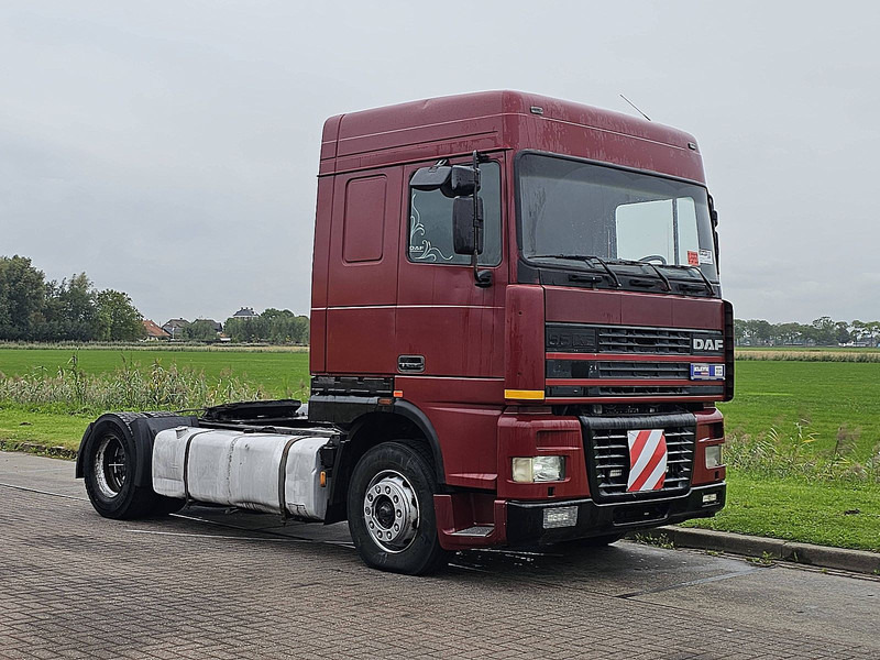DAF XF 95.380 SPACECAB EURO 2 - 牵引车:图5 DAF XF 95.380 SPACECAB EURO 2 - 牵引车:图5