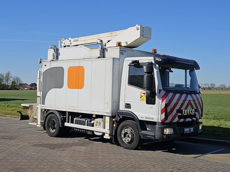Iveco 120E18 EUROCARGO COMET 151TAL 15.5M - 卡车:图5 Iveco 120E18 EUROCARGO COMET 151TAL 15.5M - 卡车:图5