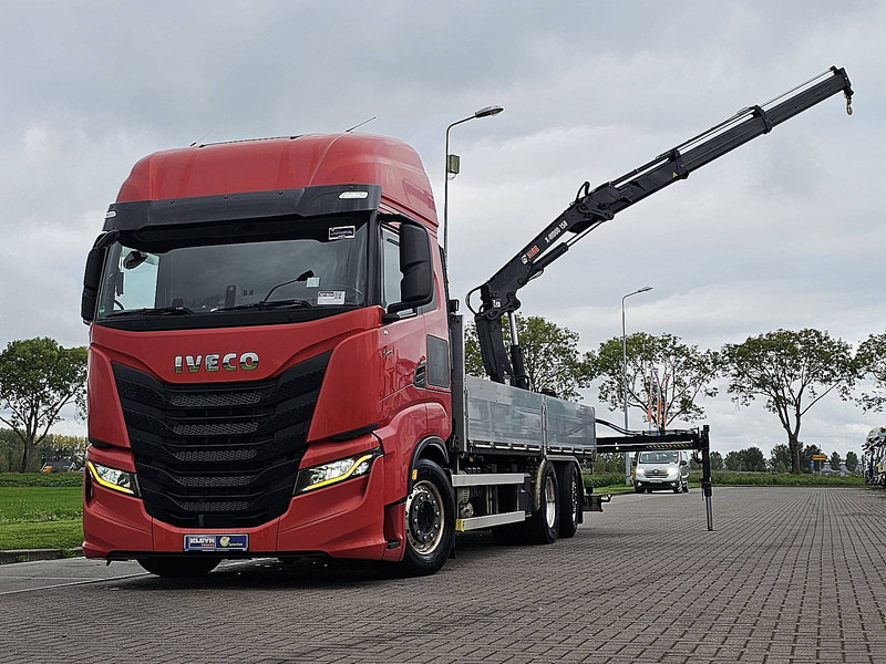 Iveco S-WAY AS260S46 6X2-4 HIAB 155-E2 - 栏板式/ 平板卡车, 起重车:图1 Iveco S-WAY AS260S46 6X2-4 HIAB 155-E2 - 栏板式/ 平板卡车, 起重车:图1