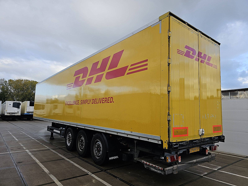 Kögel SKH24 LIFT AXLE TAILLIFT - 封闭厢式半拖车:图5 Kögel SKH24 LIFT AXLE TAILLIFT - 封闭厢式半拖车:图5