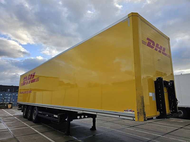 Kögel SKH24 LIFT AXLE TAILLIFT - 封闭厢式半拖车:图3 Kögel SKH24 LIFT AXLE TAILLIFT - 封闭厢式半拖车:图3