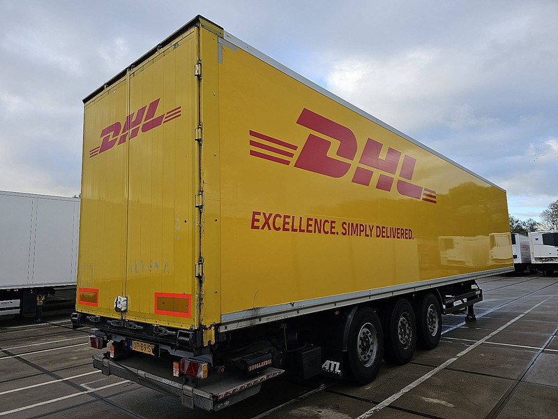 Kögel SKH24 LIFT AXLE TAILLIFT - 封闭厢式半拖车:图2 Kögel SKH24 LIFT AXLE TAILLIFT - 封闭厢式半拖车:图2