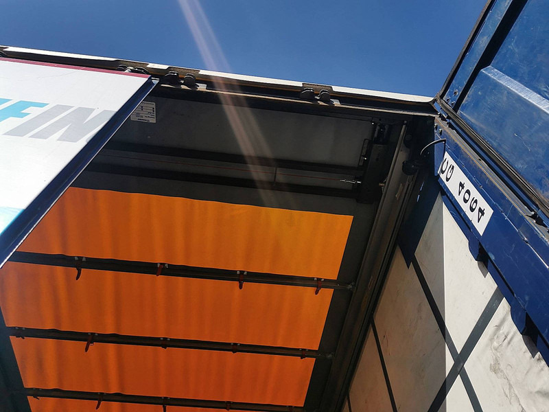 侧帘半拖车 Krone SDP 02 BÄR 2 TONS TAILLIFT:图12 侧帘半拖车 Krone SDP 02 BÄR 2 TONS TAILLIFT:图12