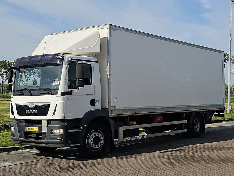 MAN 15.250 TGM - 厢式卡车:图2 MAN 15.250 TGM - 厢式卡车:图2